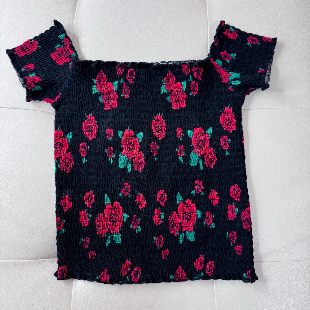 Hollister Rose Pattern Off-Shoulder Top 🥀 Size XXS